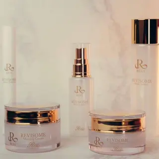 crown KIYOMIのマツエク・マツパデザイン