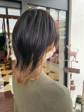 カラー 村舘 美月のヘアスタイル