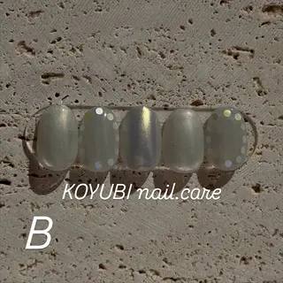 ネイル KOYUBI 大関のネイルデザイン