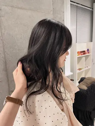 カラー sena⌇ベージュ⌇ ブリーチなしWカラーのヘアスタイル