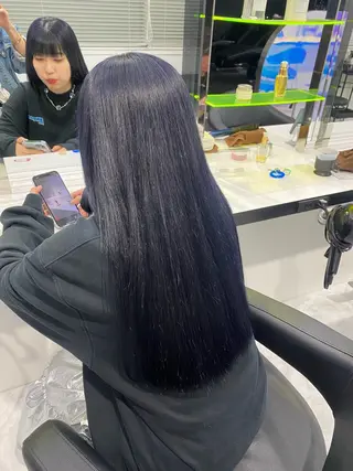 ロング カラー パーマ ヘアアレンジ 透明感ブリーチカラー 🌈TOMOHIROのヘアスタイル