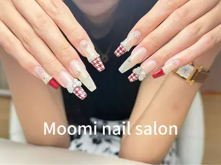 ロング 長さだし専門 Moominのネイルデザイン