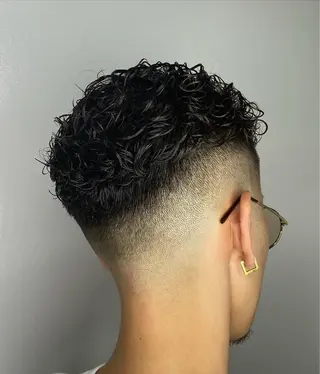 ショート パーマ 土井 康永のヘアスタイル