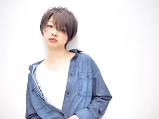 ショート カラー 斉藤 三千夫のヘアスタイル