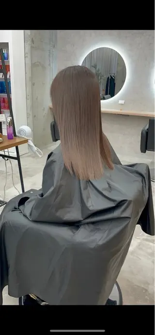 カラー ✨透明感カラー🫧 れんのヘアスタイル