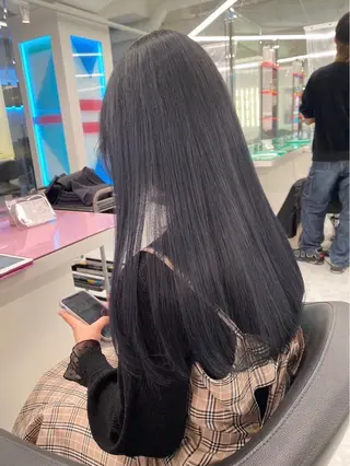 ロング カラー 髪質改善🩰透明感カ ラー🎀hinanoのヘアスタイル