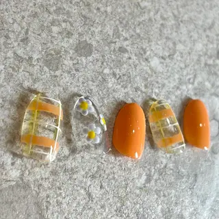 ネイル LILY立川 MIZUKIのネイルデザイン