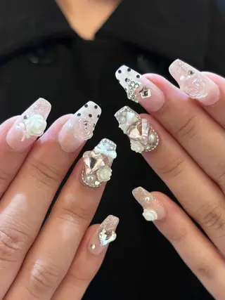 ネイル mimi 高石桃朱のネイルデザイン