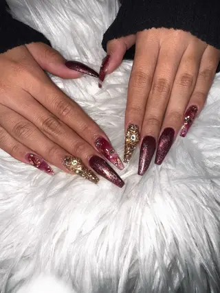 ロング LaLa Peach 崎原のネイルデザイン