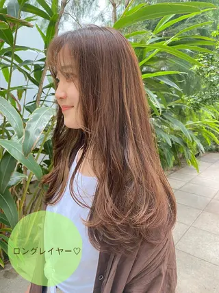 ロング ナガイ アヤのヘアスタイル