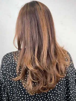 ロング カラー Yoshida marinaのヘアスタイル