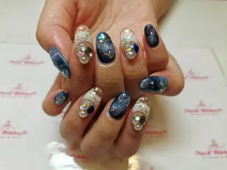 ネイル ネイルリボン 受付スタッフのネイルデザイン