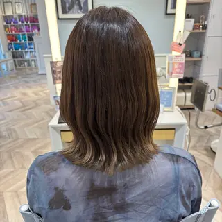 ミディアム ブリーチなしwカラー メンズパーマ新居見のヘアスタイル