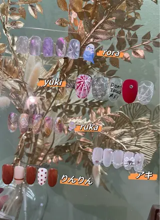 ネイル Rainrain💧 パーツ豊富、やり放題のネイルデザイン