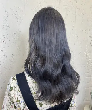 セミロング カラー 透明感カラー🎀／ 寒色カラー／マツエクのヘアスタイル