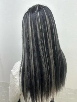 カラー ダブルスキルエクステ /羽エクステ白石宇由のヘアスタイル