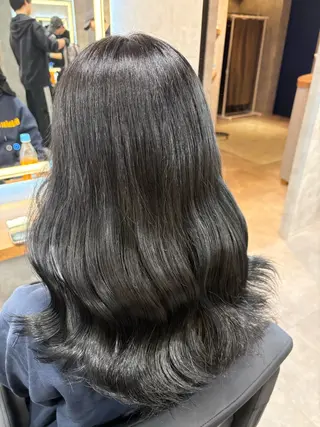 ミディアム カラー 神谷勇太/ 札幌透明感カラー特化のヘアスタイル