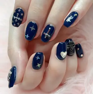 ネイル MoonNail ユリ🌸のネイルデザイン