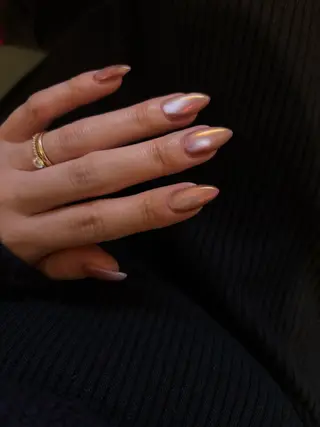 ネイル glowé Runaのネイルデザイン