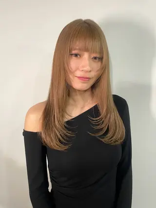 ロング カラー カットモデル/ ハイトーン/ゆうあのヘアスタイル