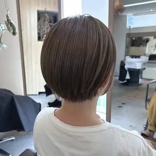 ショート 綿貫 美雪のヘアスタイル