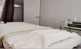 〈ニキビケアサロン〉 レゾン京橋店/ 浅川のエステ・リラクイメージ