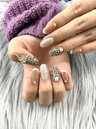 ネイル KUMI💛 MADIAのネイルデザイン