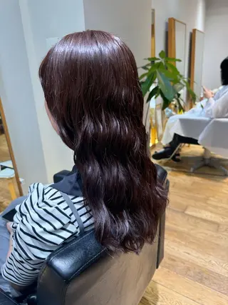 セミロング 大人可愛い♡コテ巻き パーマ🌼杉田 萌恵のヘアスタイル