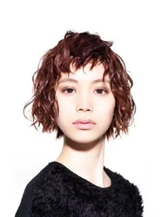 ミディアム カラー パーマ 古田 佳規のヘアスタイル