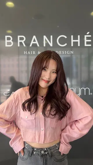 ロング カラー 髙木琉菜／レイヤー パーソナルカラーのヘアスタイル