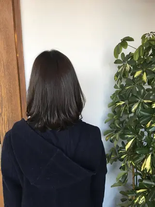 カラー mu ku.のヘアスタイル