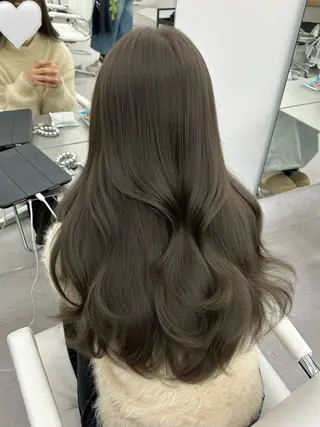 ロング カラー 透明感カラー 古山 結季🌙🖤のヘアスタイル