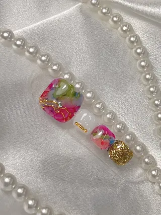 ネイル bijou nails　蓮のネイルデザイン