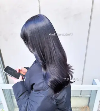 ミディアム カラー 🩵色落ち可愛い 寒色カラー🩵のヘアスタイル