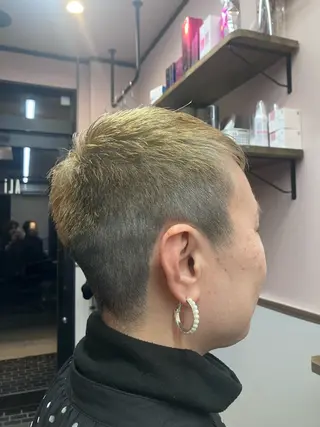 ショート 💈直毛×ツイスパの プロ🥷清水真之介のヘアスタイル