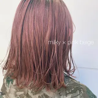 ミディアム カラー RINA🧤 デザインとボブのヘアスタイル