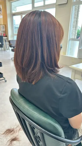 ミディアム TERUYA shionのヘアスタイル