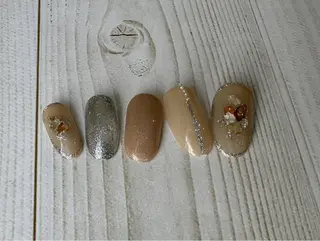 セミロング salon kuuのネイルデザイン