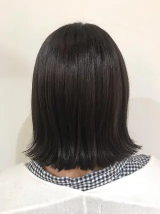 ミディアム カラー トレンドヘアーに🌈 川村　静香のヘアスタイル