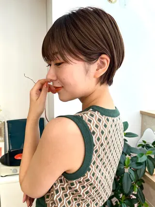 ショート カラー ✨艶髪✨ 奈須晴香のヘアスタイル