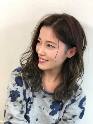 カラー JOUeN /erinaのヘアスタイル