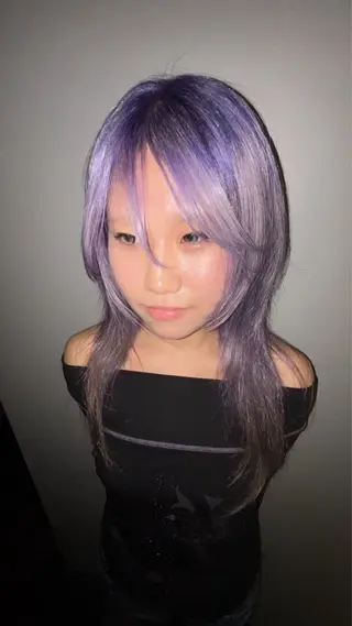 カラー HACO+ /MOE モエのヘアスタイル