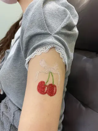 SATOSHI NEON🏳️‍🌈の眉毛・アイブロウイメージ