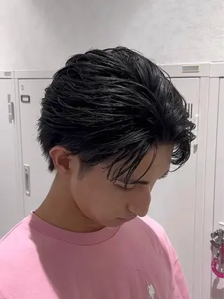 ショート パーマ メンズ 港南台短髪特化 フェザーパーマのヘアスタイル