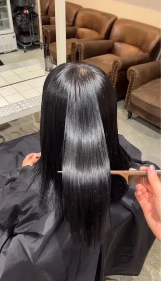 カラー 北川 茉奈のヘアスタイル