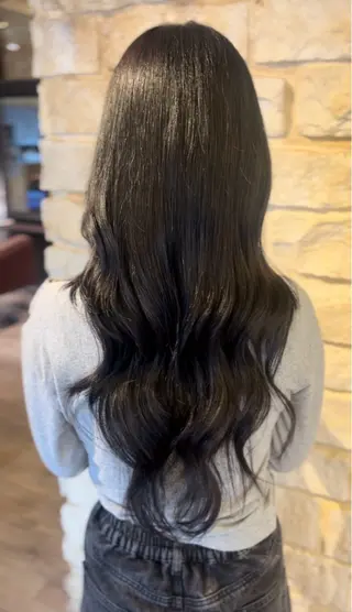 ロング 透明感カラー🫧 ミクのヘアスタイル