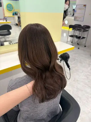 ロング カラー ベージュ×レイヤー 🤎横浜/miu🤎のヘアスタイル