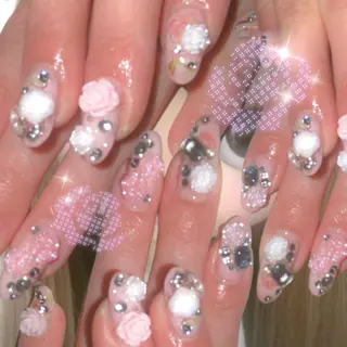 ネイル Unyum nail🎀のネイルデザイン