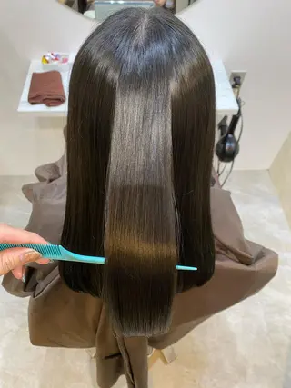 ロング 【髪質改善 艶髪】 布川 莉穂のヘアスタイル