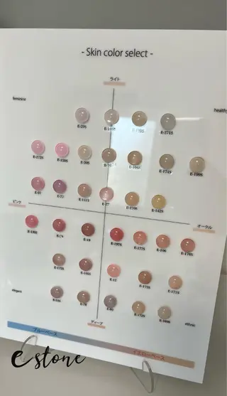 ネイル estone　岩本 有希子のネイルデザイン